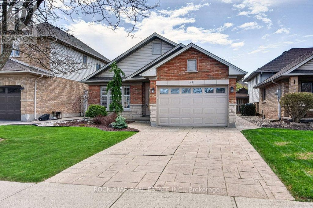 4 bed 2 bath single family at 35 HEPBURN CRESCENT — $885,000