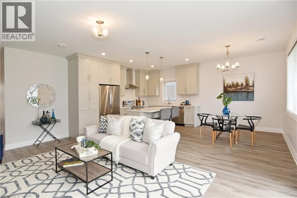 403 BREAKWATER Boulevard photo 3