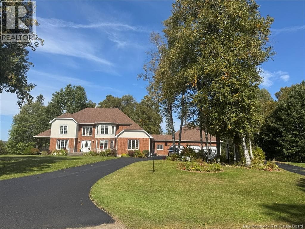 3 bed 4 bath single family at 81 Woodland Hill — $674,900