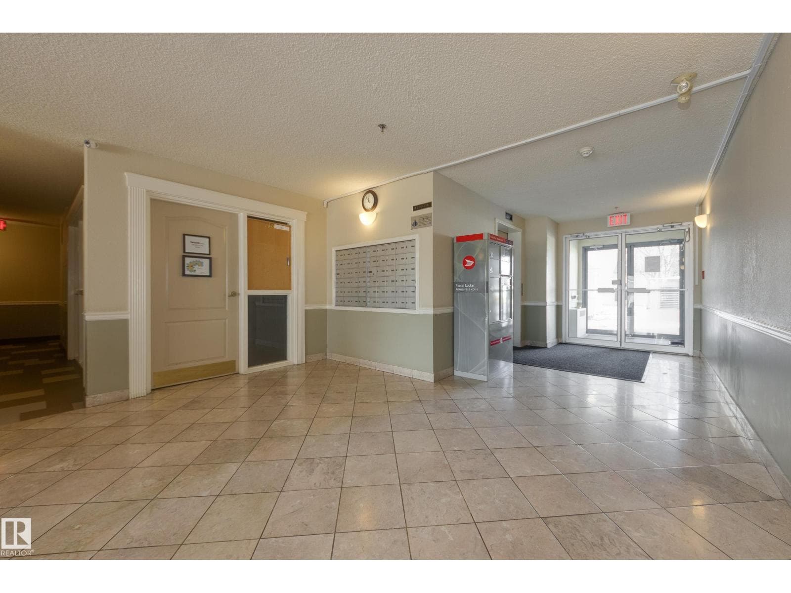 #402 10610 76 ST NW photo 4