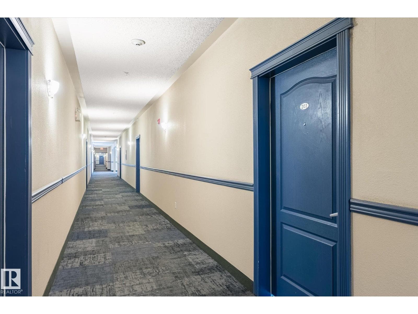 #203 155 EDWARDS DR SW photo 2