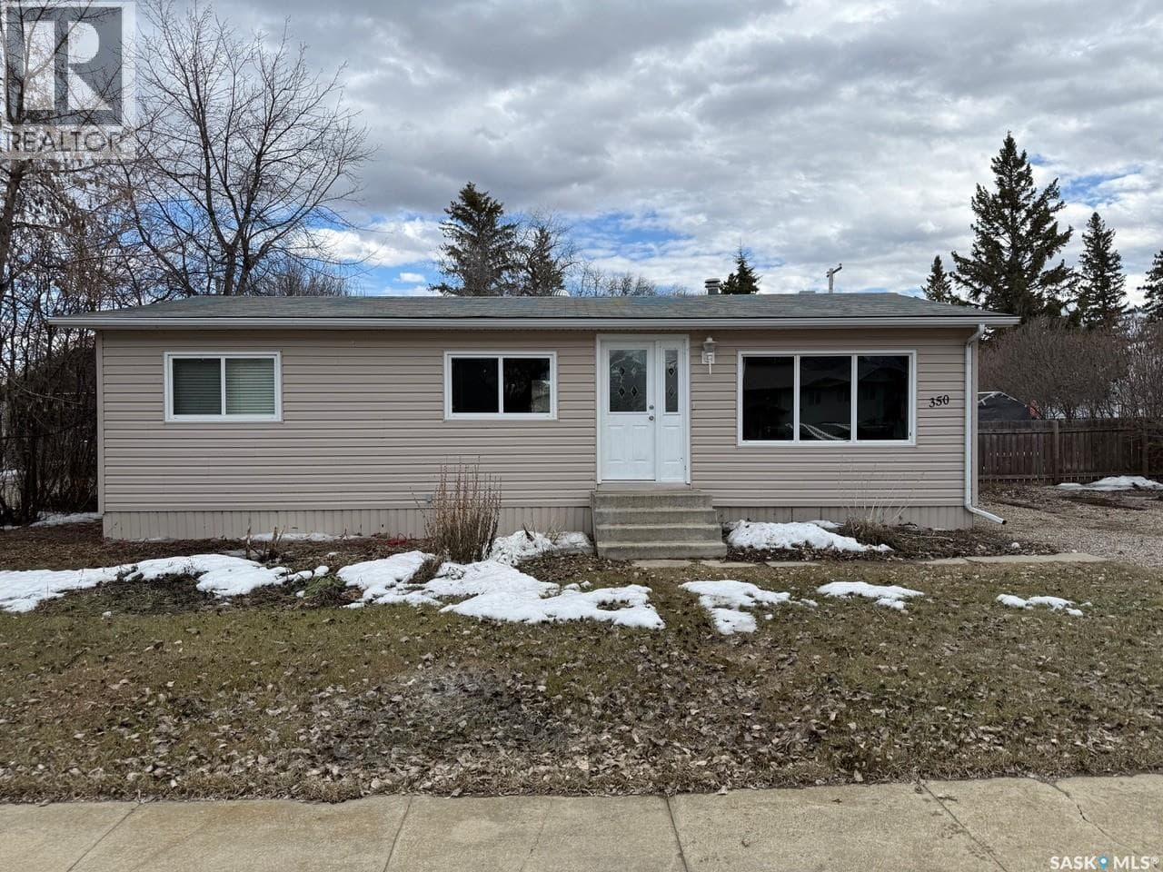 3 bed 1 bath single family at 350 1st STREET E — $210,000