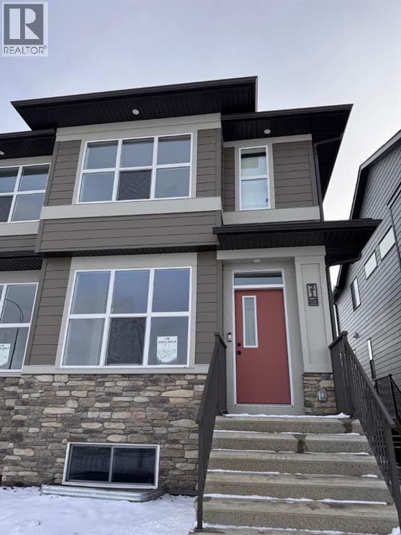 3 bed 3 bath single family at 21 Setonvista Gate SE — $530,900