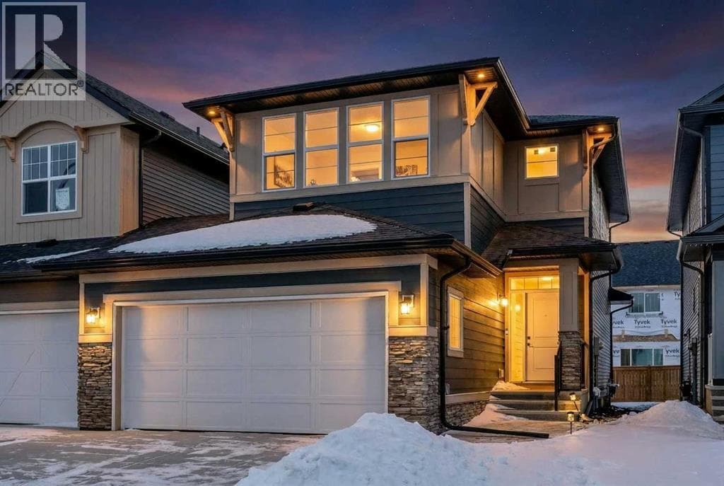 3 bed 3 bath single family at 49 Creekside Passage SW — $638,500