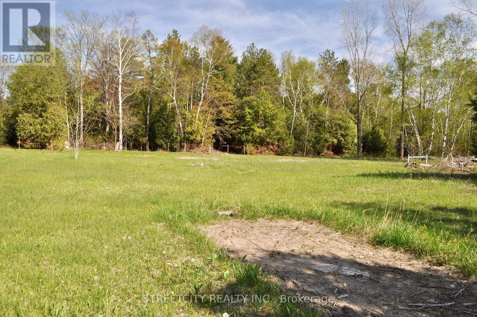 PART 5 W. IPPERWASH ROAD photo 3