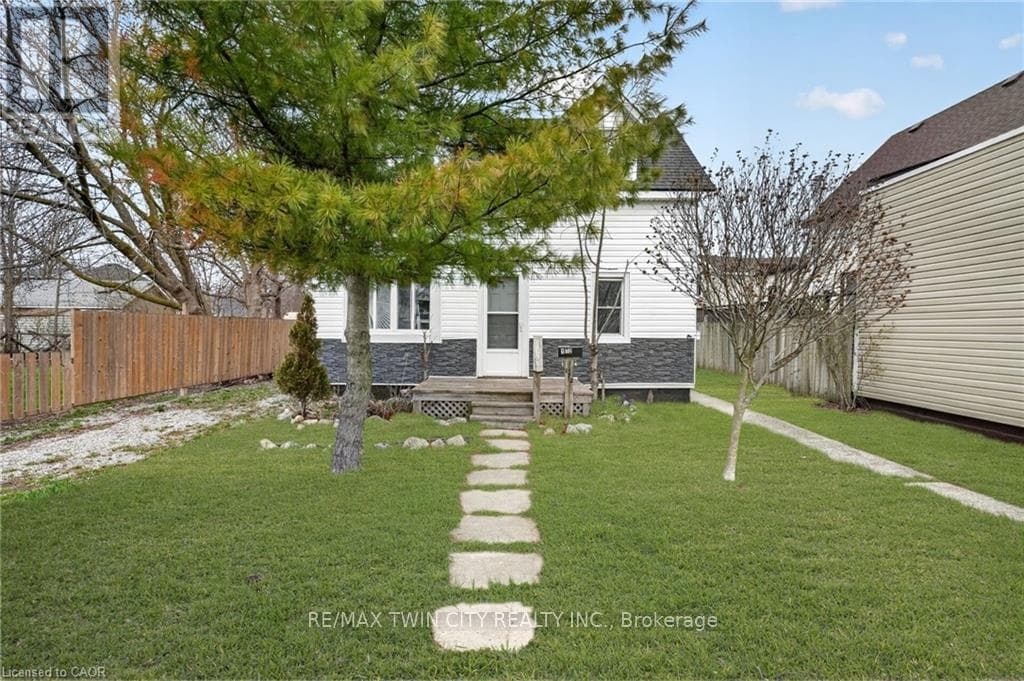 172 FRASER STREET photo 3