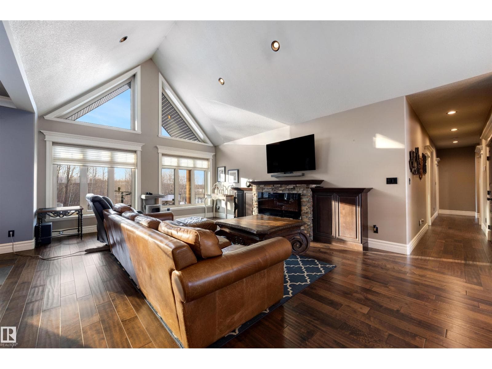 14170 Township Road 672A photo 3