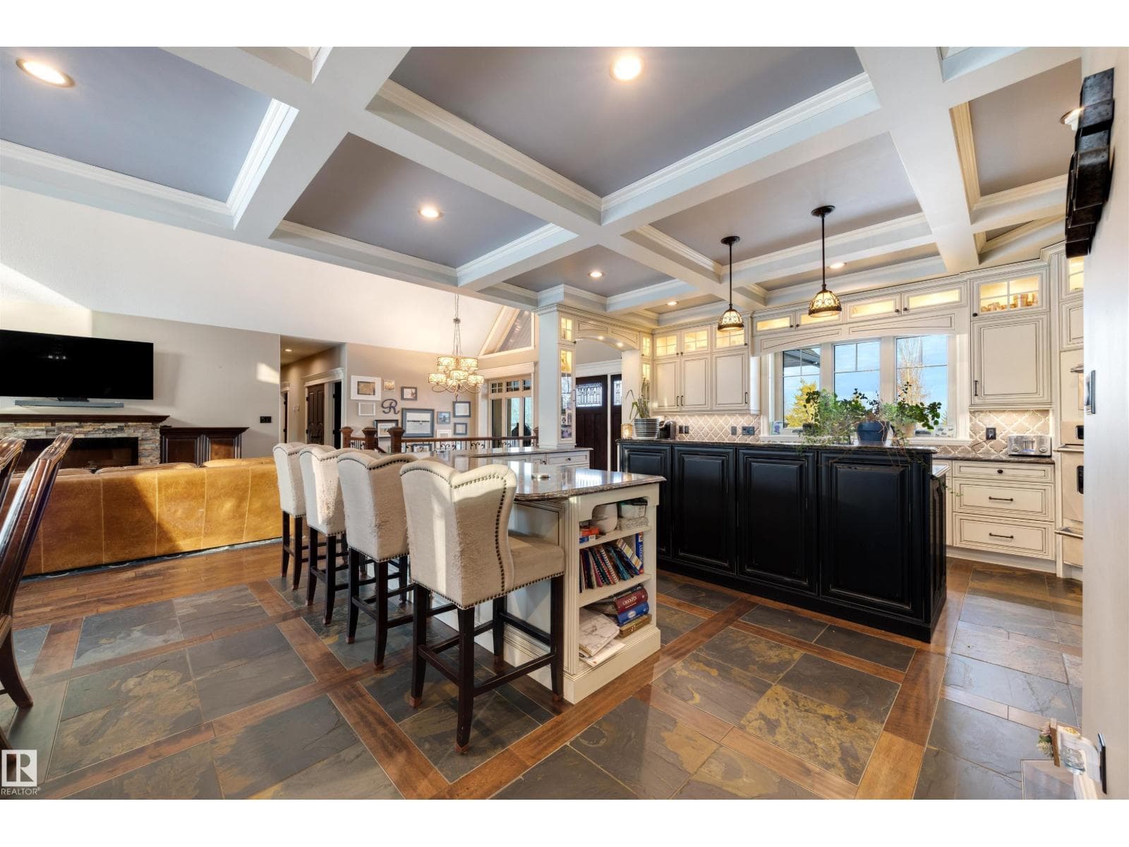 14170 Township Road 672A photo 5