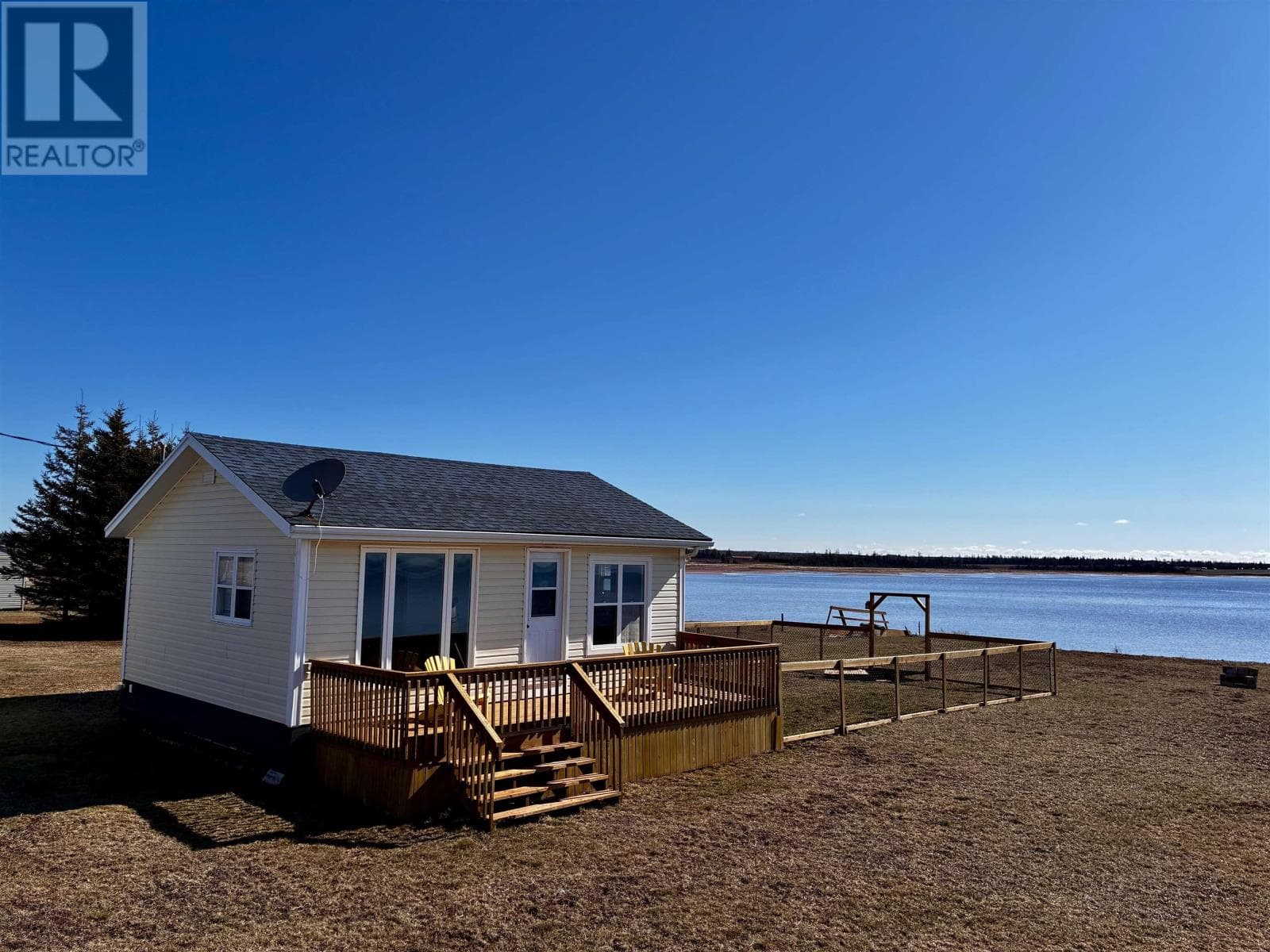 2 bed 1 bath recreational at 253 MacWilliams Lane — $269,900