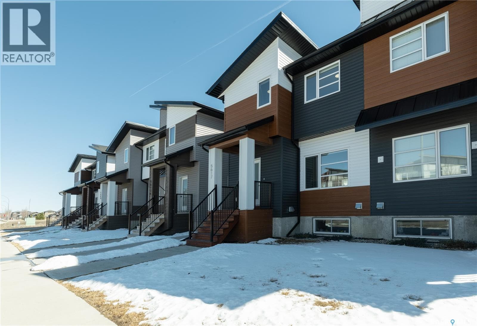 5617 Tutor WAY photo 2