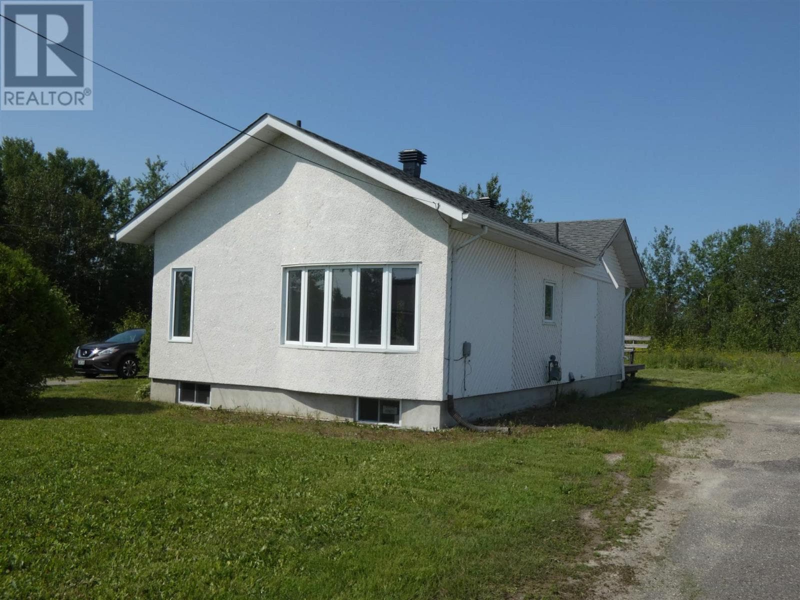 1 bed 1 bath single family at 162 Kenogami RD — $139,000