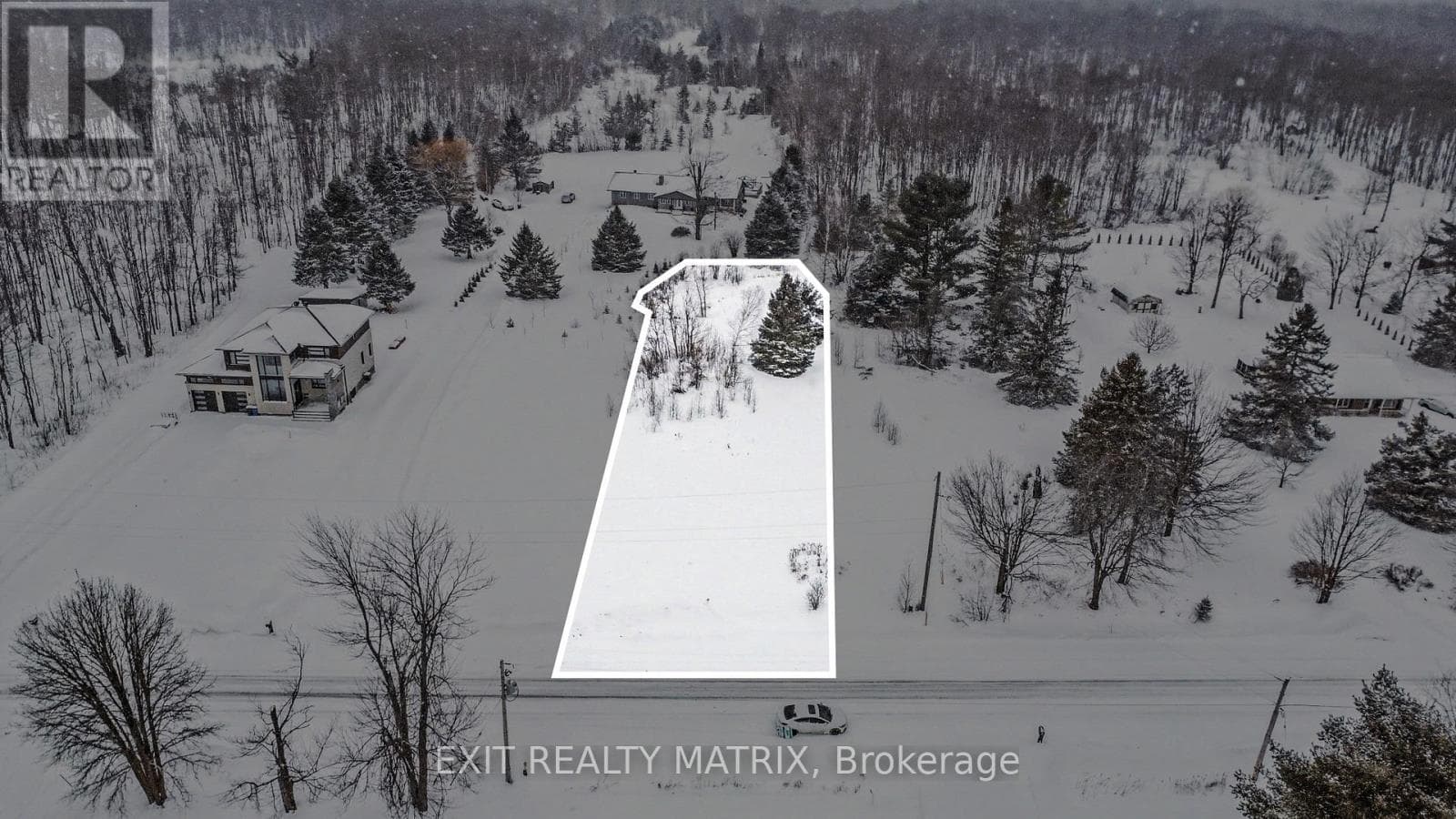 2080 BOUVIER ROAD photo 3