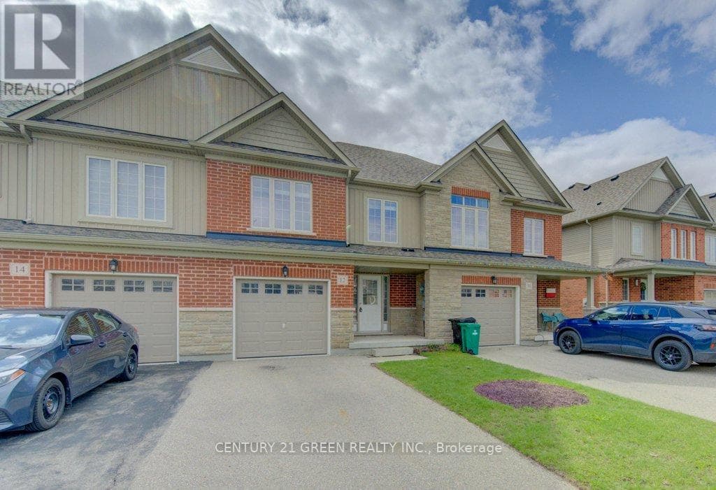 12 FREER DRIVE photo 2