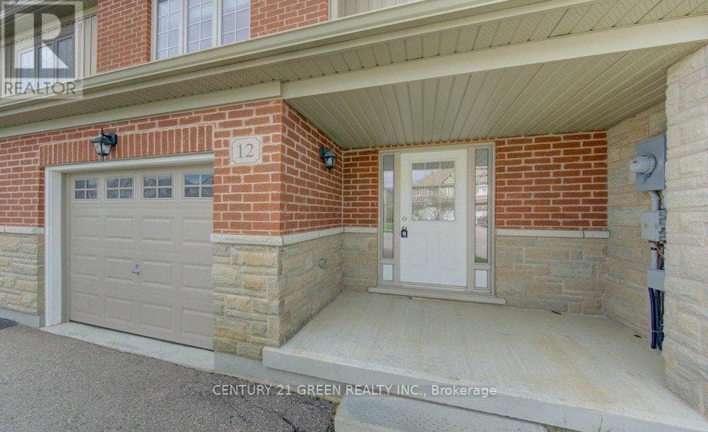 12 FREER DRIVE photo 4