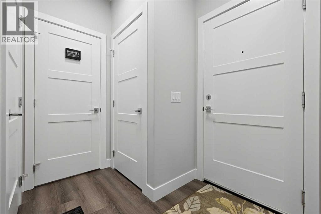 105, 8355 19 Avenue SW photo 3