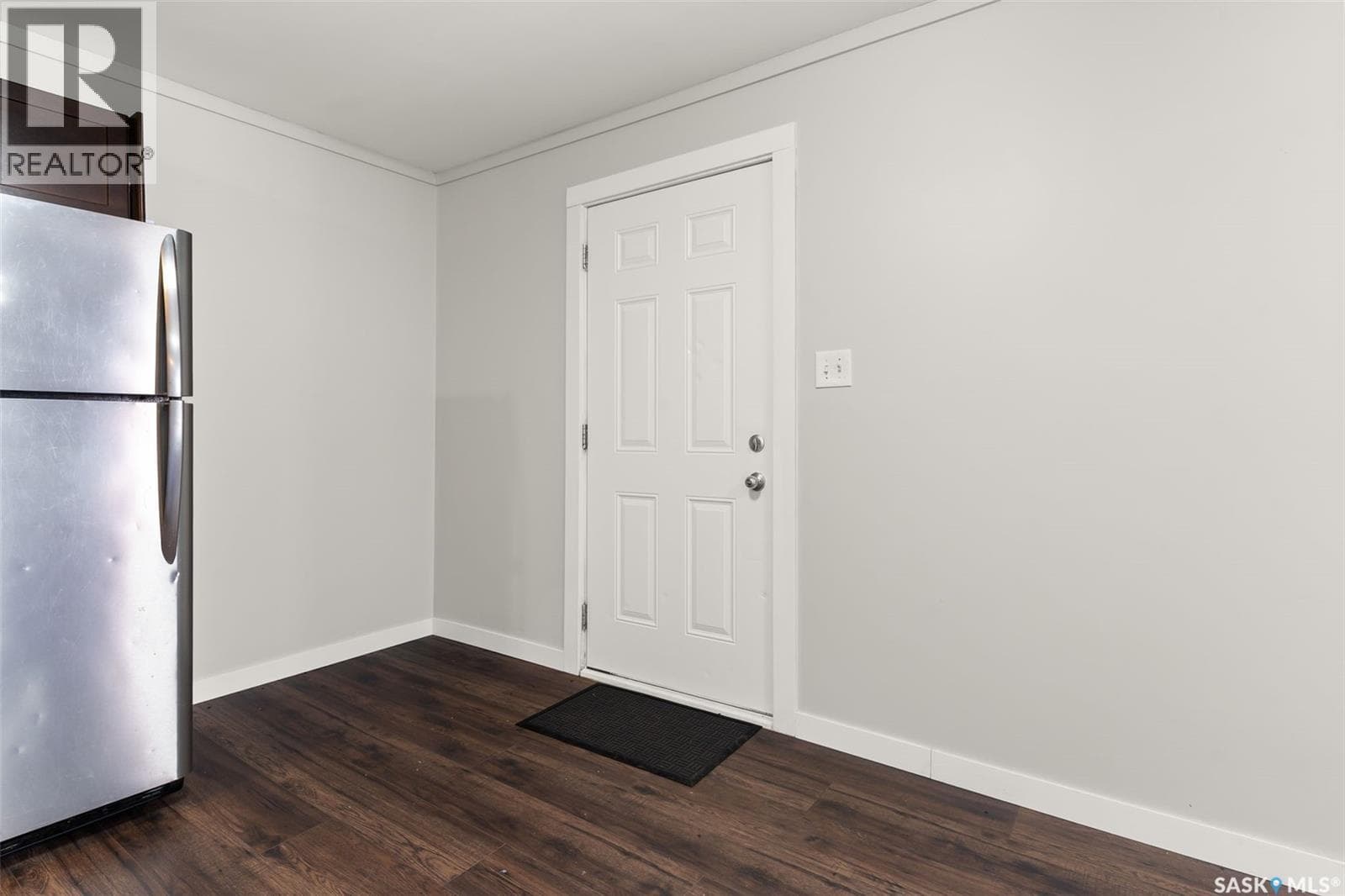 1247 King STREET — photo 2