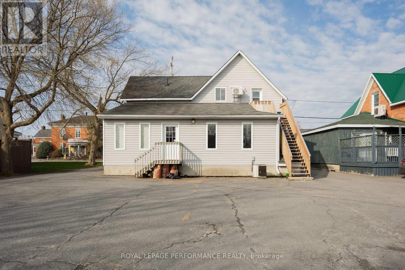 139 ALEXANDRIA MAIN STREET S photo 3