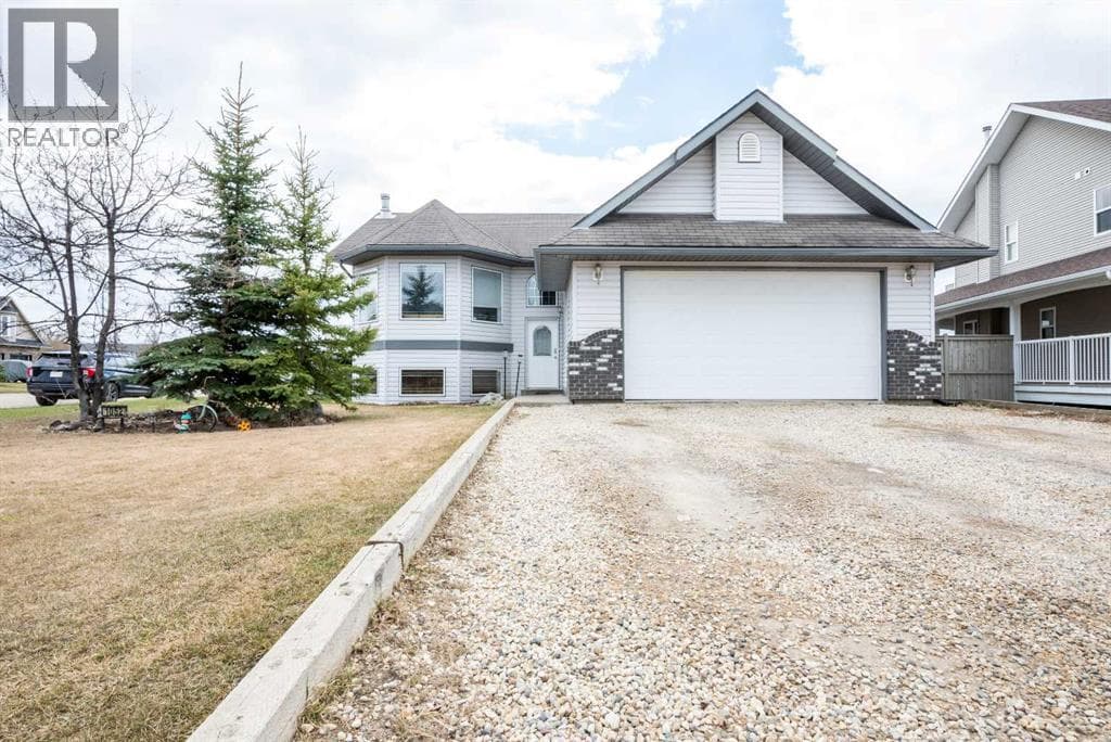 4 bed 3 bath single family at 1052 10 Street — $459,900