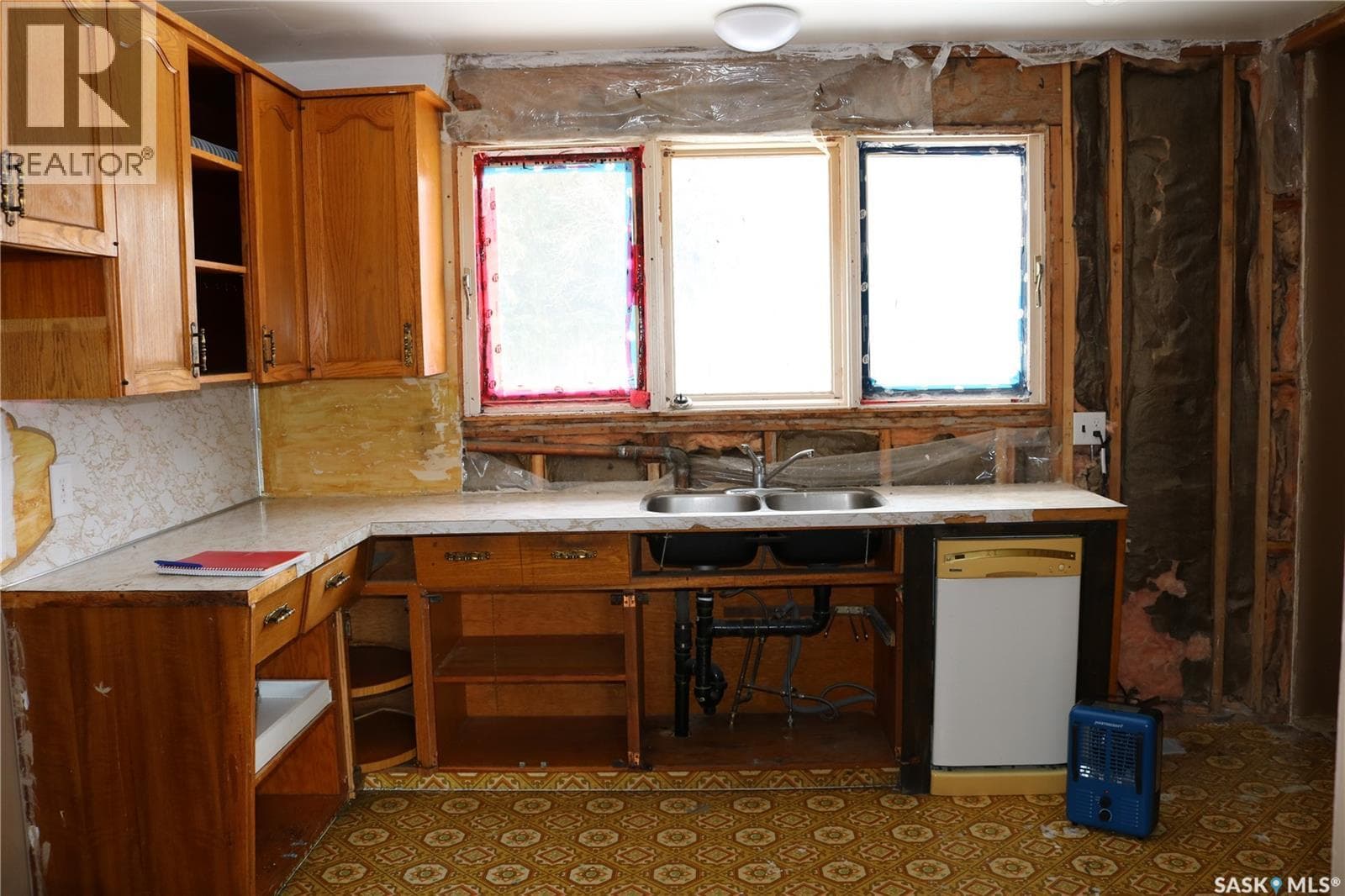 912 Lalonde STREET photo 4