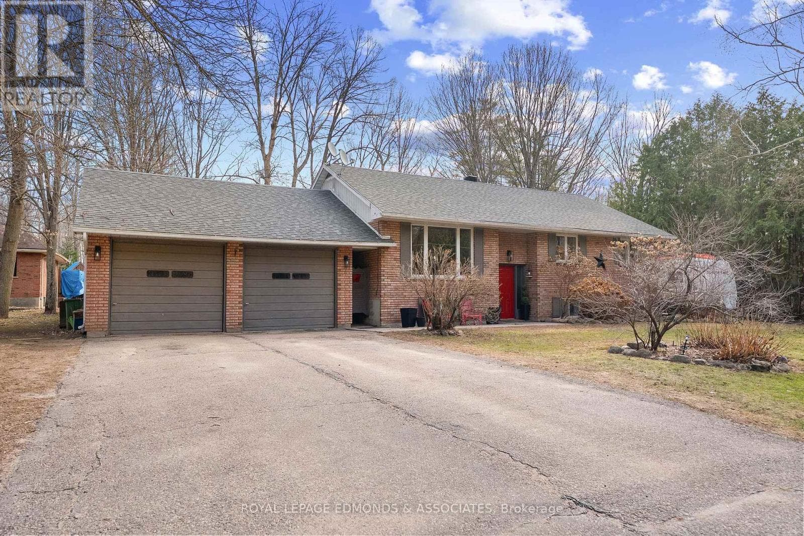 1486 WILSON ROAD photo 2