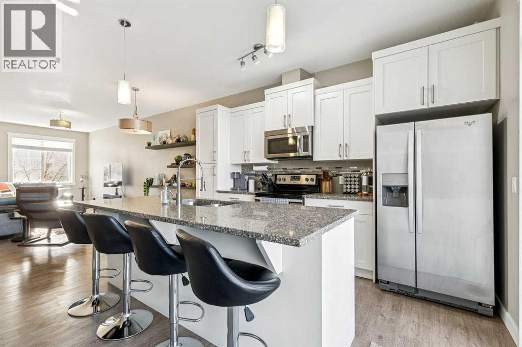 3 bed 3 bath single family at 605 Evanston Manor NW — $474,900