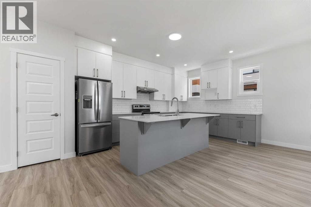 4 bed 4 bath single family at 803, 90 Corner Meadows Manor NE — $475,000