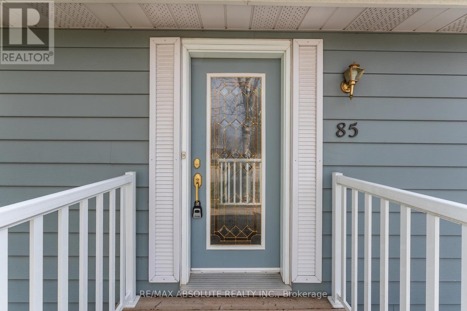 85 LAIRD STREET photo 2