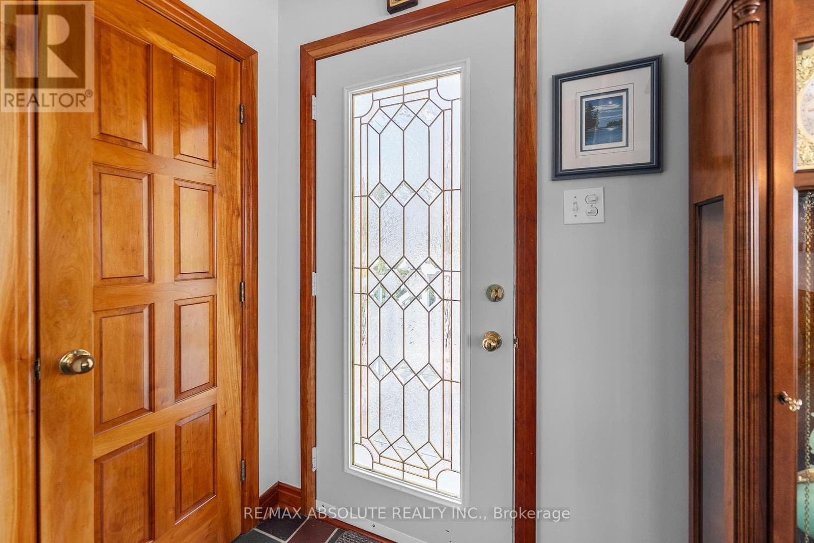 85 LAIRD STREET photo 3