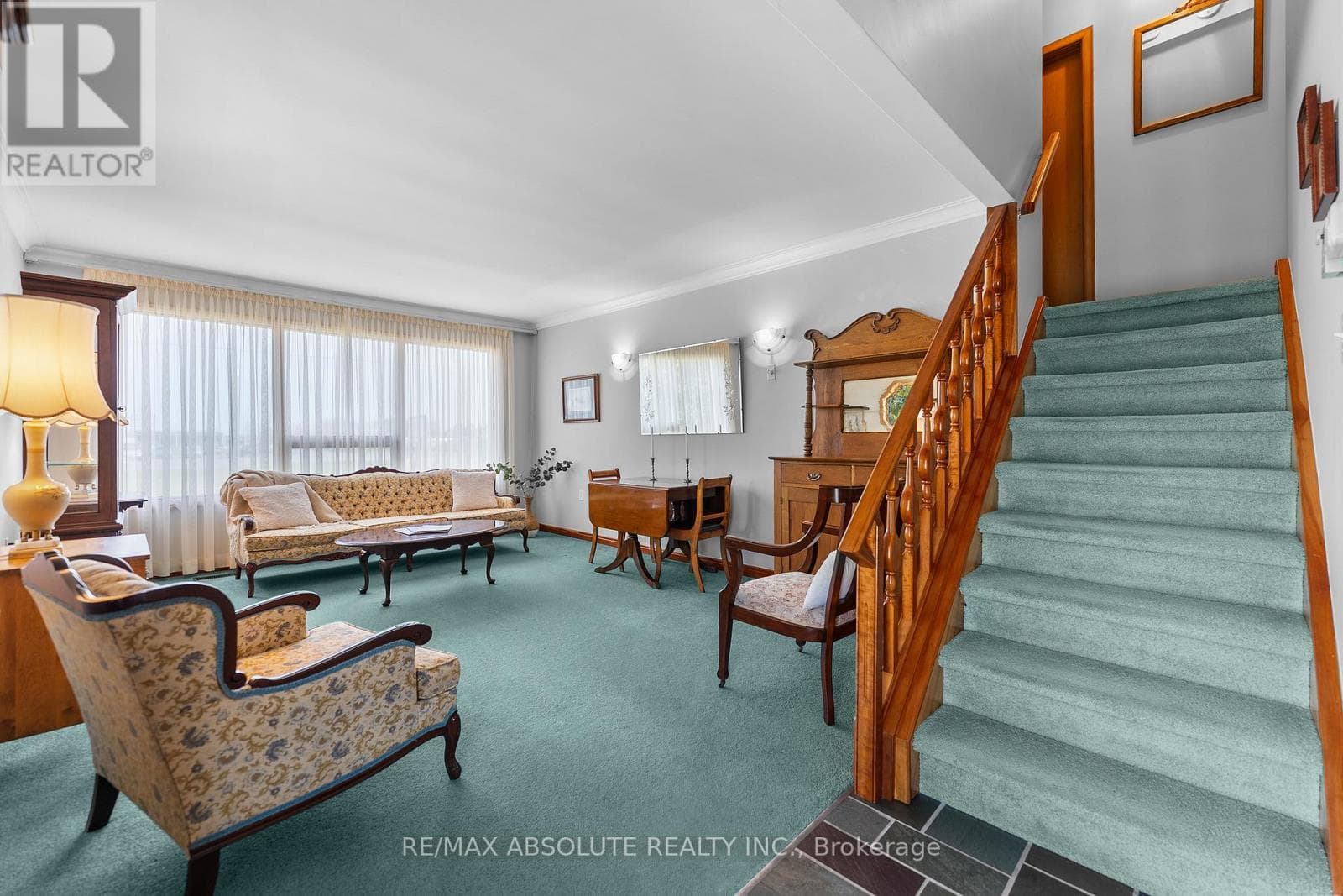 85 LAIRD STREET photo 5