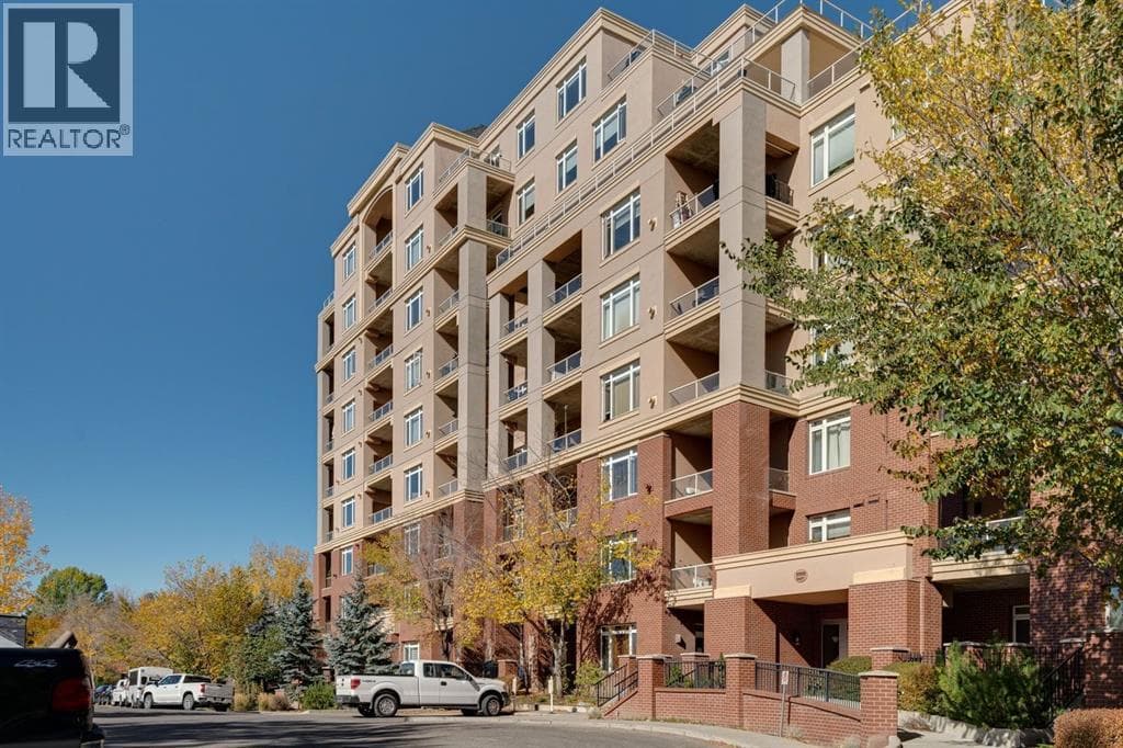 1 bed 1 bath single family at 3608, 24 Hemlock Crescent SW — $249,900