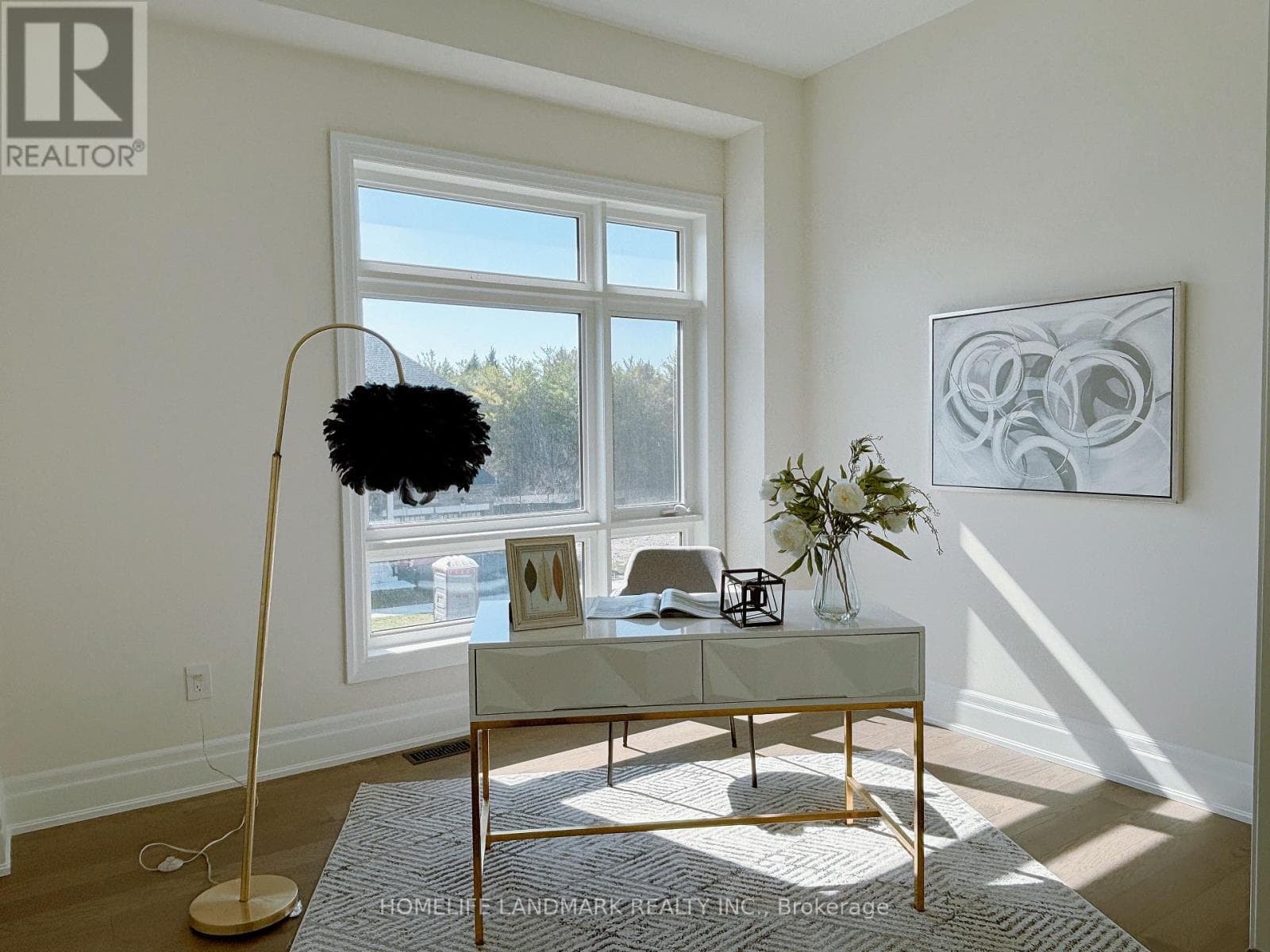 104 WRAGGS ROAD photo 3