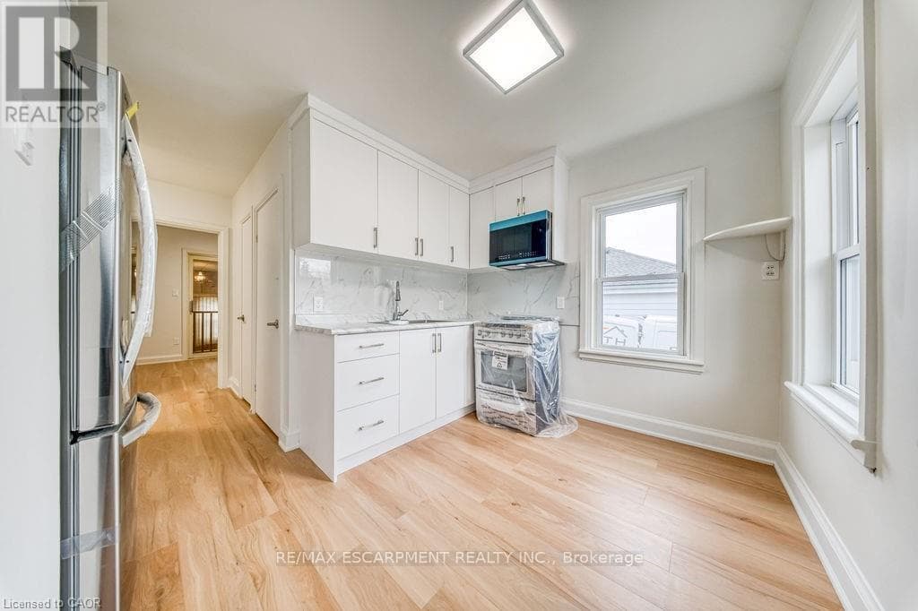 22 DAVID AVENUE photo 2