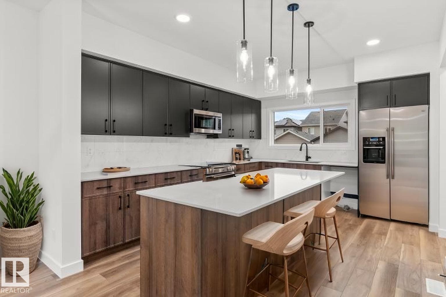 6222 175A AV NW photo 5