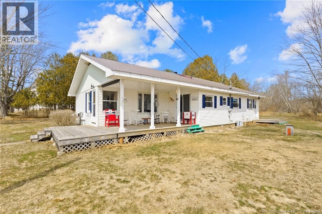 3 bed 1 bath single family at 11 Wharf Road — $249,900