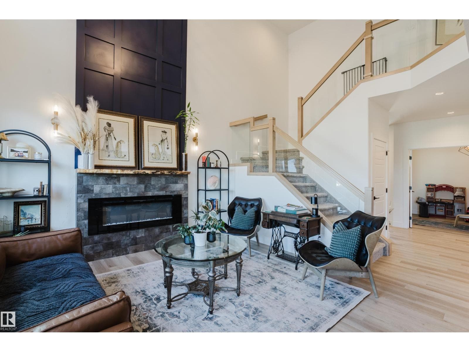 164 HEMINGWAY CR