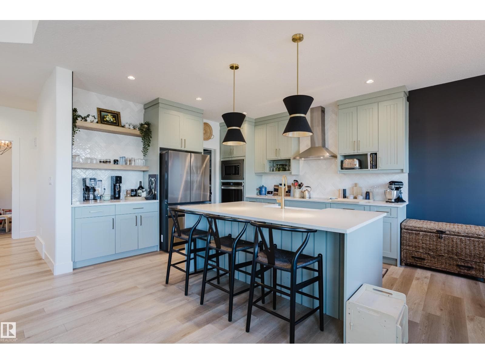 164 HEMINGWAY CR — photo 4