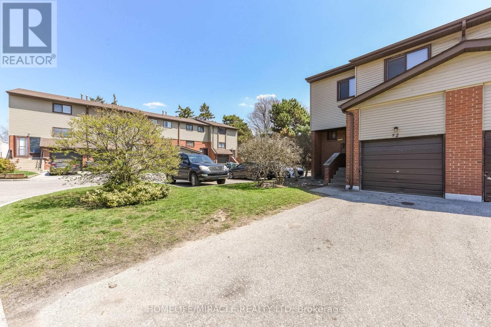 72 - 72 CARLETON PLACE photo 2