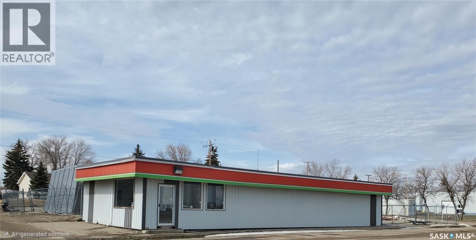 industrial at 102 Railway AVENUE N — $95,000