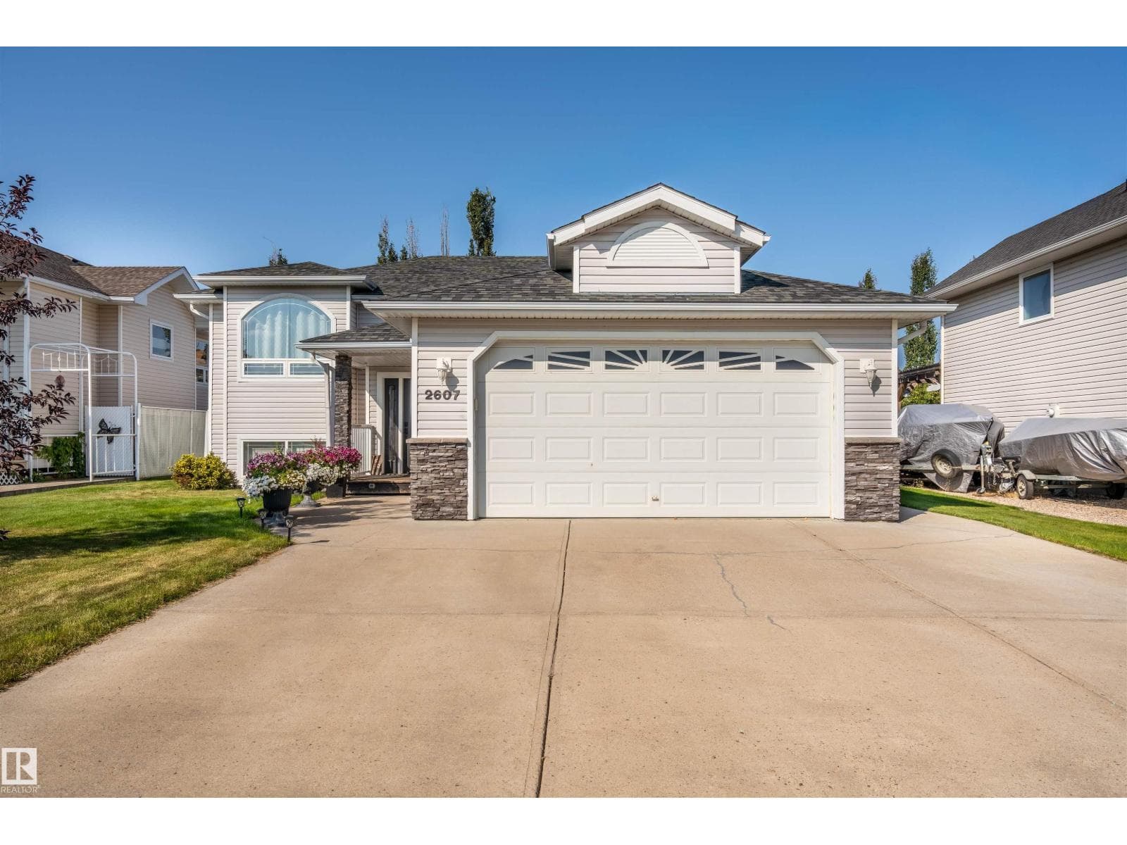 5 bed 2 bath single family at 2607 6A AV — $479,000