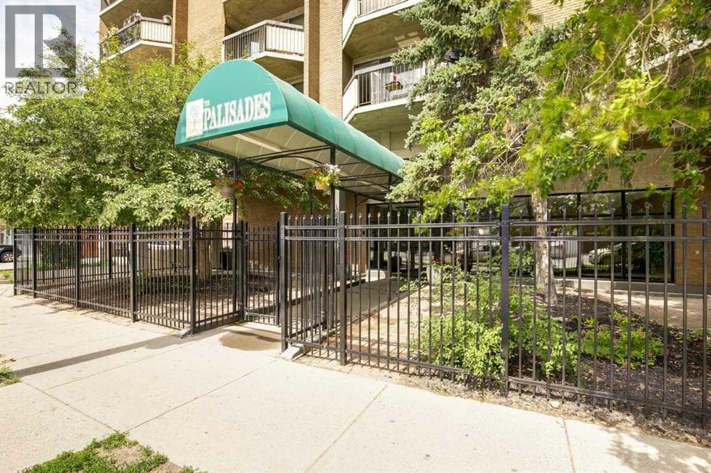 706, 340 14 Avenue SW photo 2