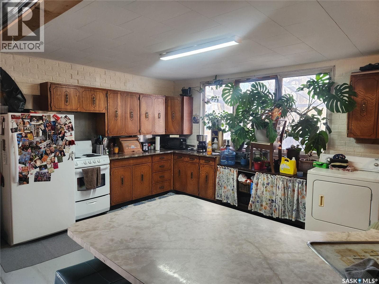 421 4th STREET photo 4