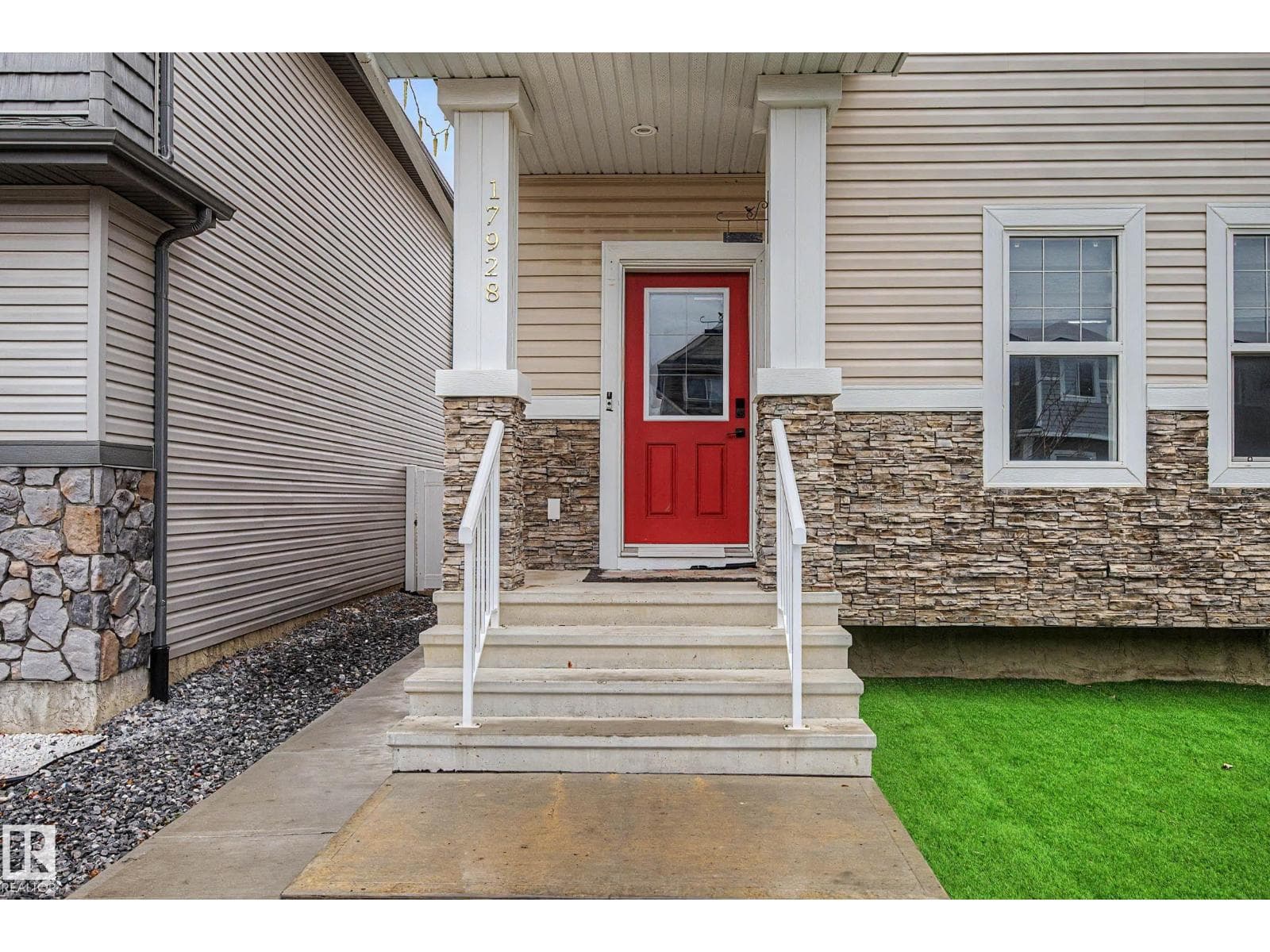 17928 62 ST NW photo 4