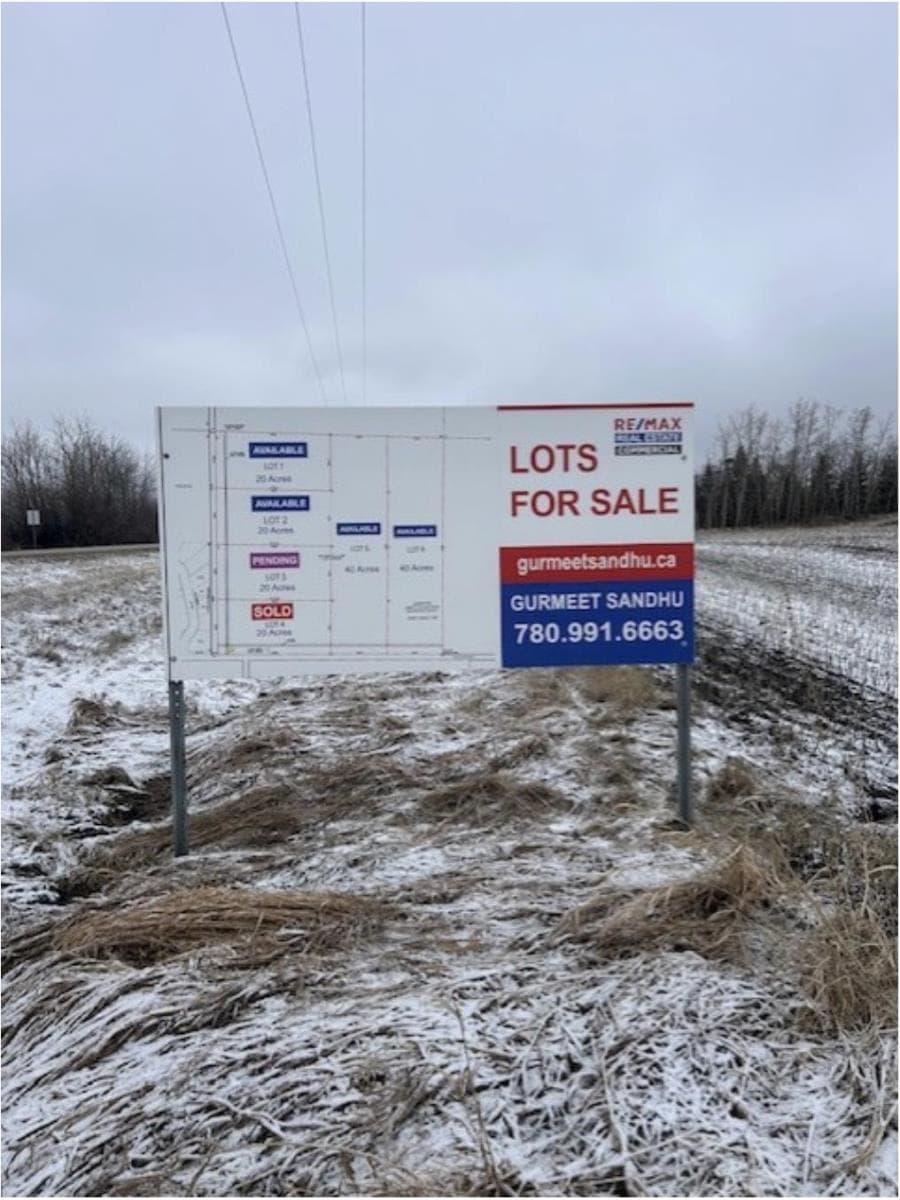 73 Ave SW photo 3