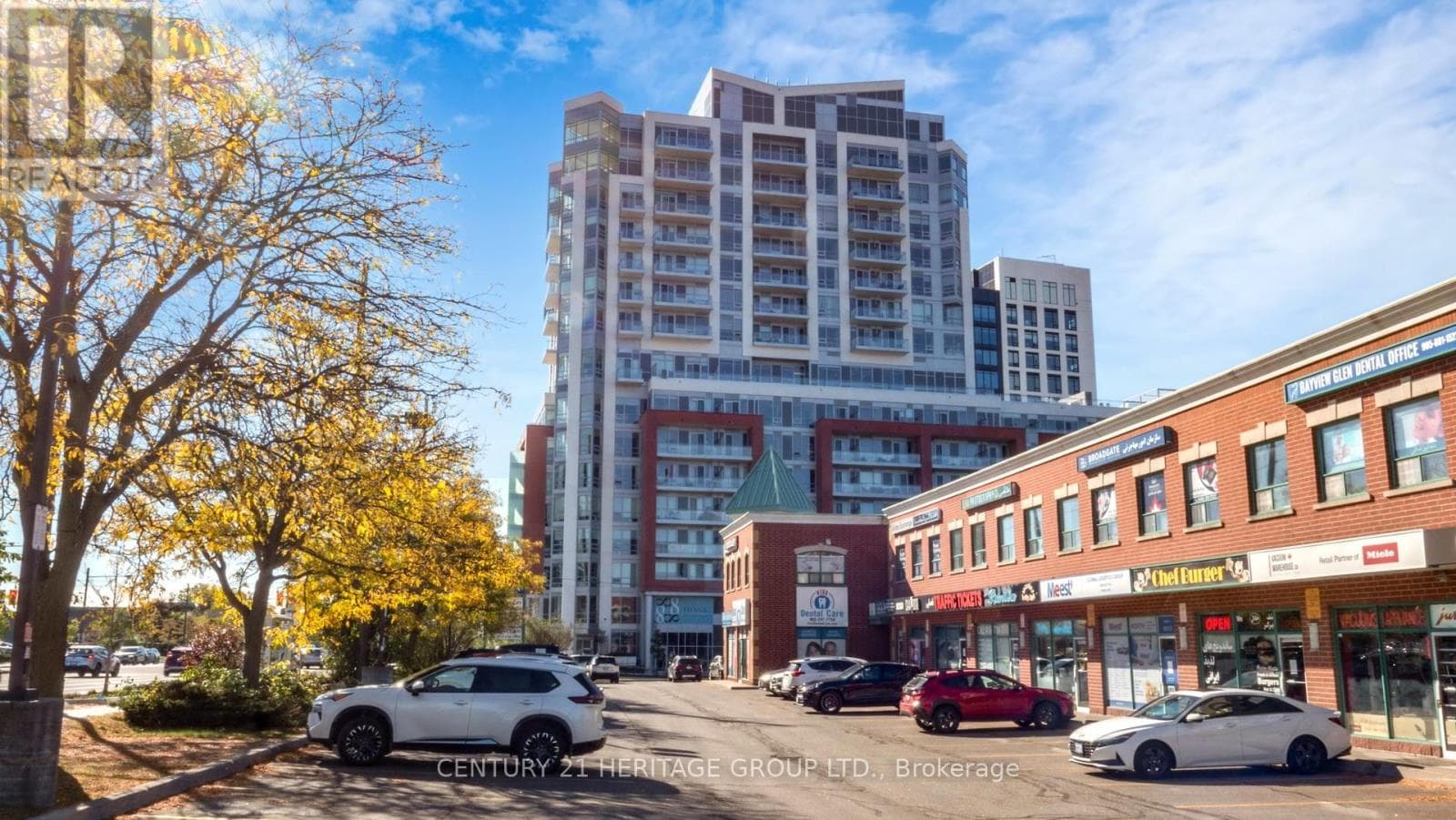4 bed 3 bath single family at 1205 - 8888 YONGE STREET — $1,389,000