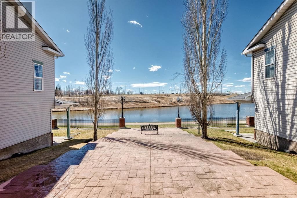 321, 8 Prestwick Pond Terrace SE photo 2