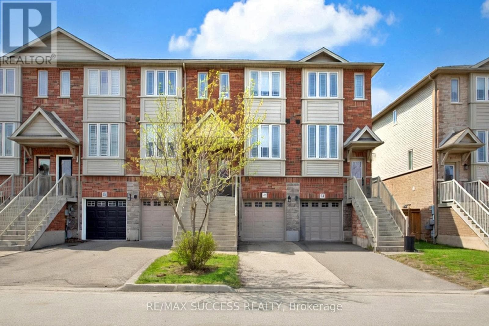 2 bed 2 bath single family at 47 EDENROCK DRIVE — $580,000