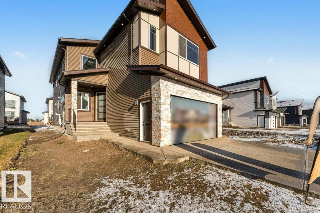 2514 63 AV NE — photo 2