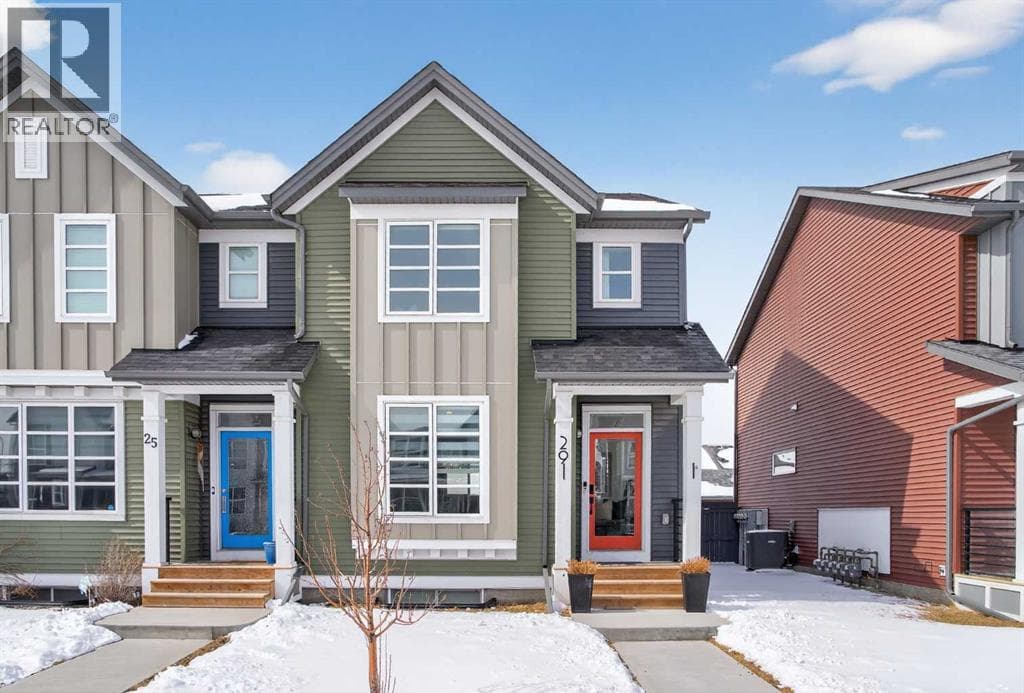 3 bed 3 bath single family at 29 Carringvue Way NW — $545,000