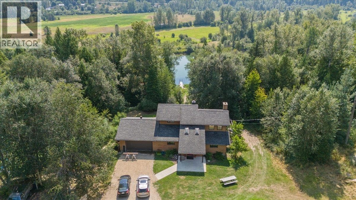 5 bed 3 bath single family at 6172 SLOCAN RIVER Road — $750,000