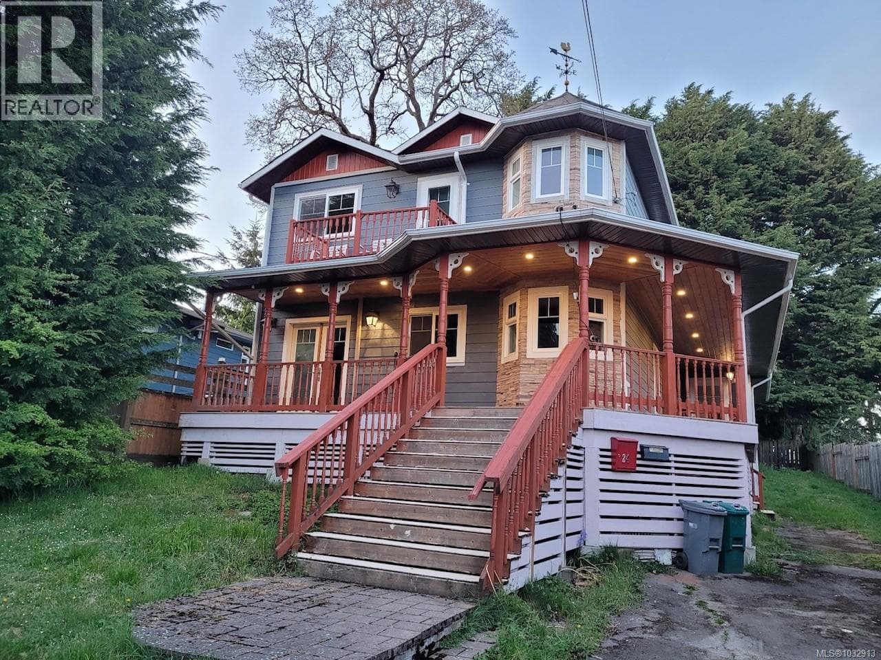 5 bed 5 bath single family at 24 Vickery Rd — $1,300,000